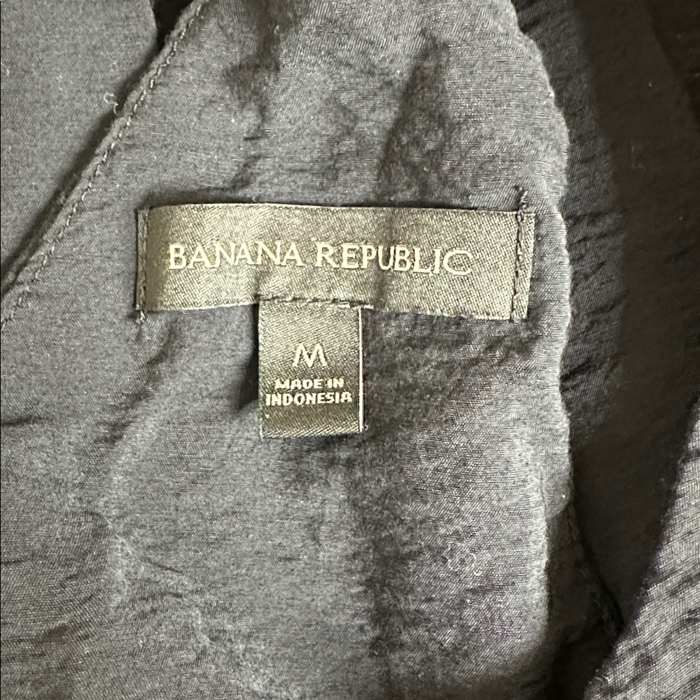 Banana Republic Black Sleeveless V-Cut Dress - Picture 4 of 5